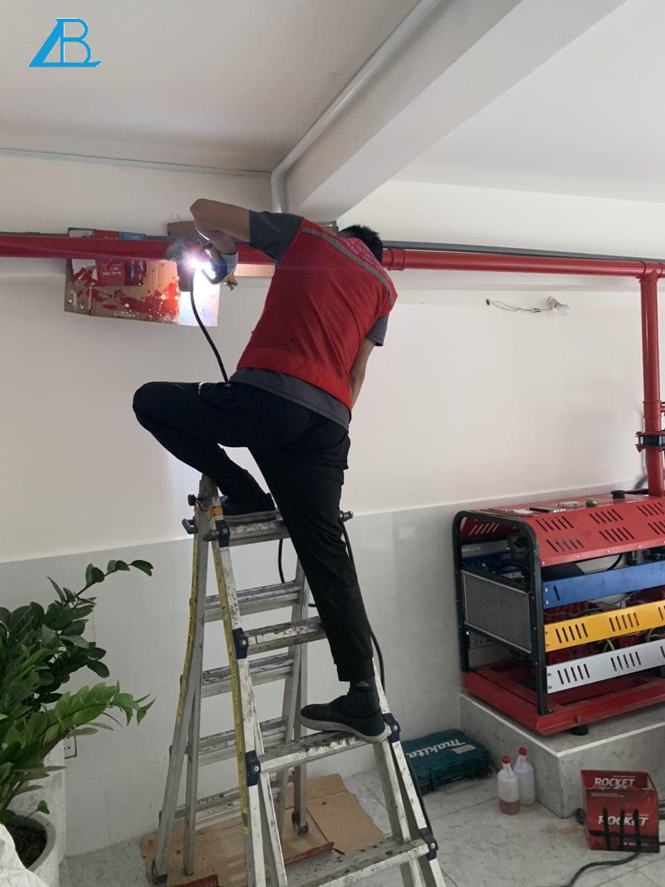 Quy trình thi công cho hệ thống chữa cháy vách tường